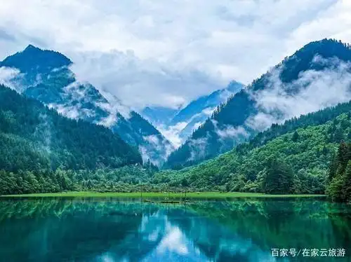 最美梦中仙境——九寨沟