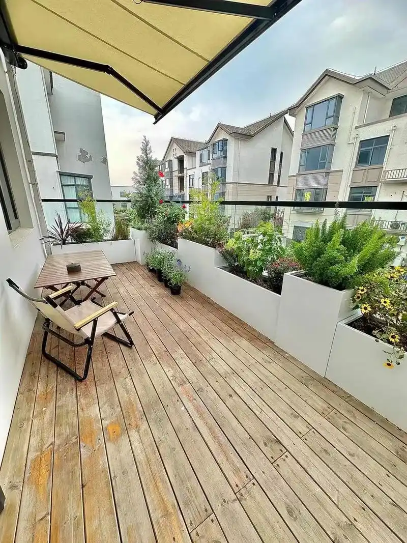 阳台93秒变小花园90艾特闺蜜一起下午茶.