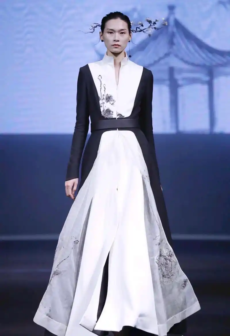 盖娅传说水墨系列:中国古风与现代时尚的融合,气韵生动