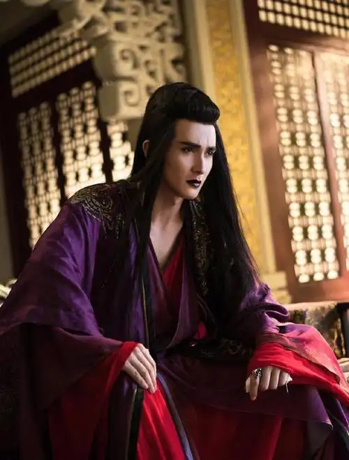 高伟光不仅演过东华帝君还演过这些古装角色,有霸气有柔情有邪魅