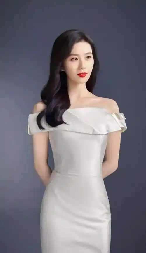 美女明星刘诗诗高清写真美图姿色天然芳华绝代