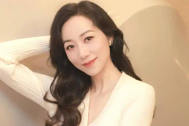 《浪姐5》名单确定,韩雪夺不了冠,多位能力者加盟_戚薇_何洁_舞台