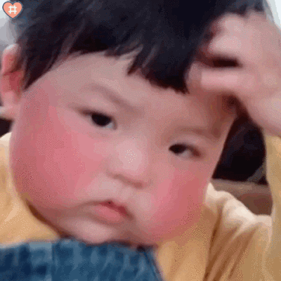 萌娃丸子妹表情包动图小红脸蛋丸~眨眼睛好可爱前面是正常版本 后面是