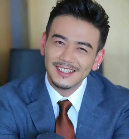 杨烁为何突然不"红"了?看他干过的那些事,就一点都不奇怪了