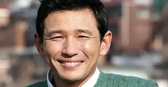 韩国影坛5大影帝和华语影坛对比起来,他们分别类似于谁?