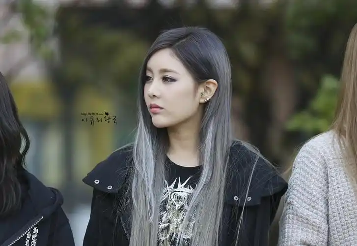 tara的门面为什么是李居丽