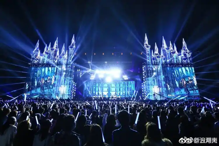 4月14日,五月天又要来长沙开演唱会啦![好喜欢]