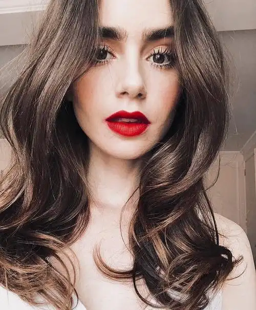 【美女安利】莉莉柯林斯|ins:lilyjcollinslily collins|欧美女神