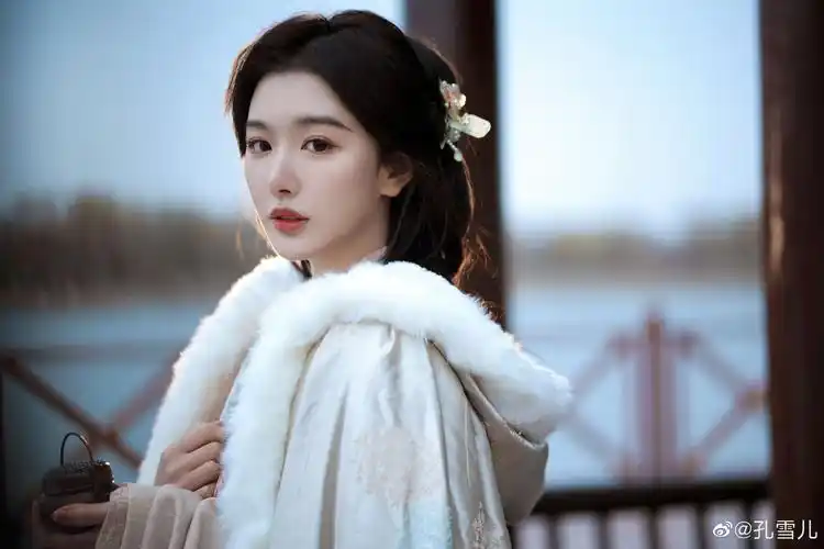 孔雪儿|表现力|写真_新浪新闻