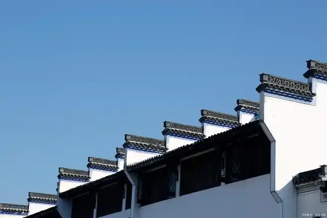 这些建筑风格有:徽派,京派,苏派,闽派,川派等