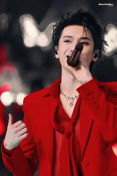 严浩翔叁重楼暨出道四周年演唱会