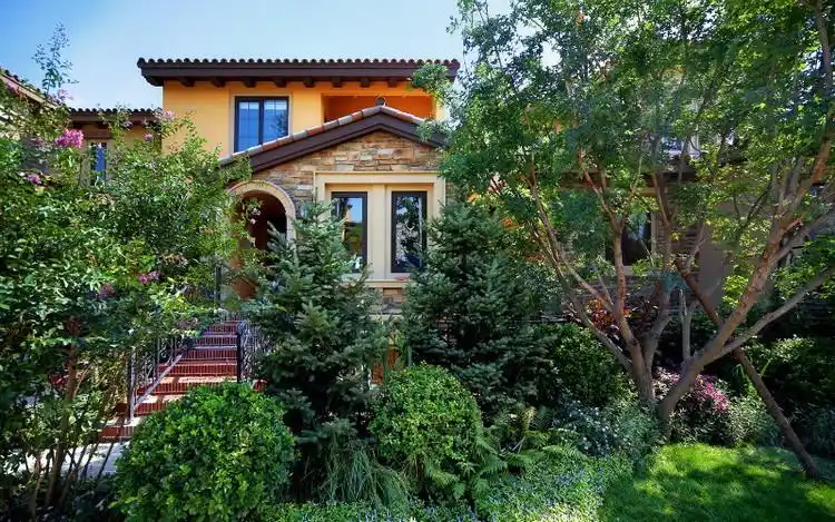 北京龙湖滟澜山示范区景观