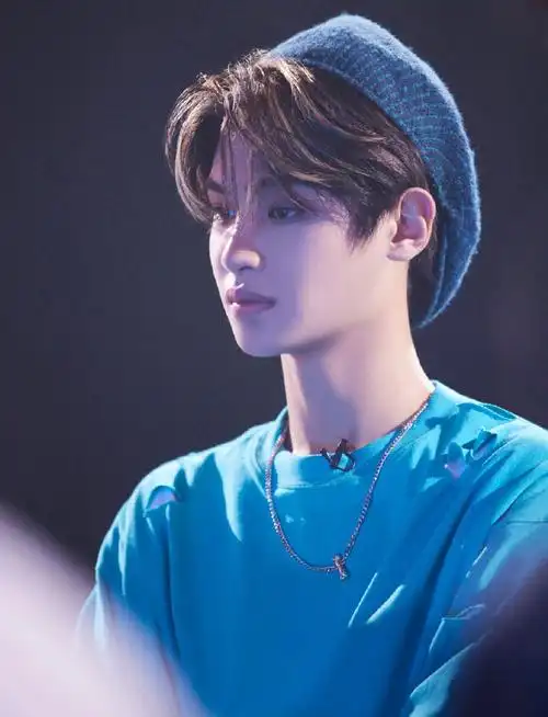 黄明昊这就是潮流