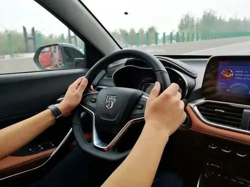 开车出门,有3个开车误区不得不防,老司机也会失误