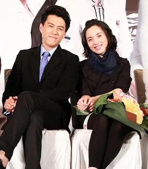 靳东和江珊的故事告诉我们世上感情并非事事圆满