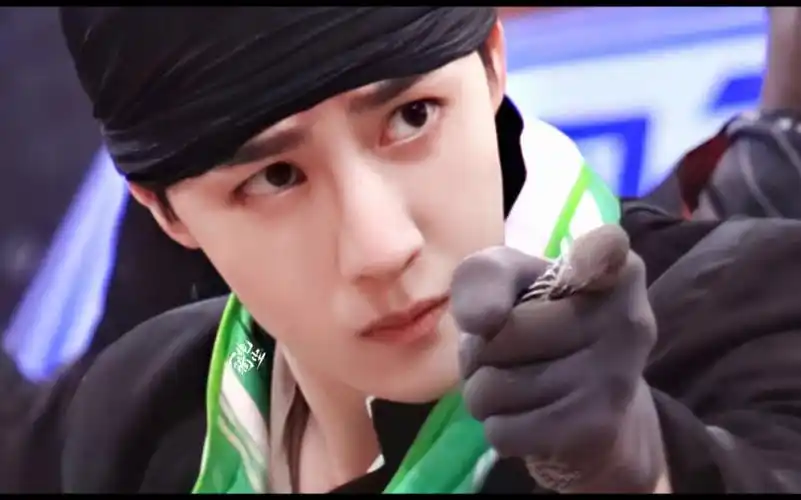 【王一博】这就是街舞水舞台cut