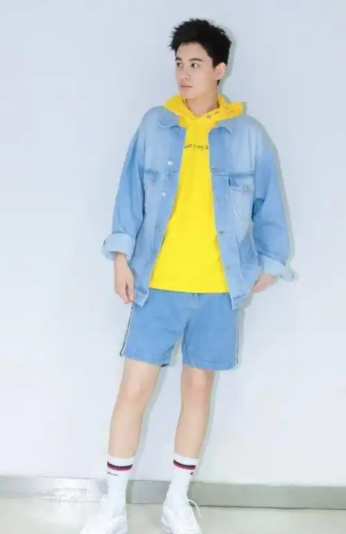 童星出道的胡先煦如今穿搭竟然这般时尚还公布了恋情