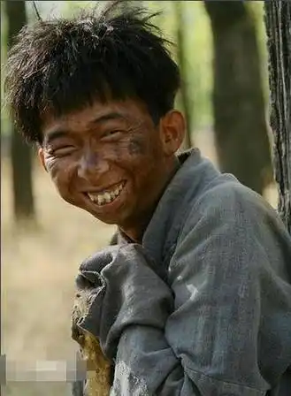 原创他比黄渤还丑却用24年逆袭成亿万导演娶娇妻成人生赢家