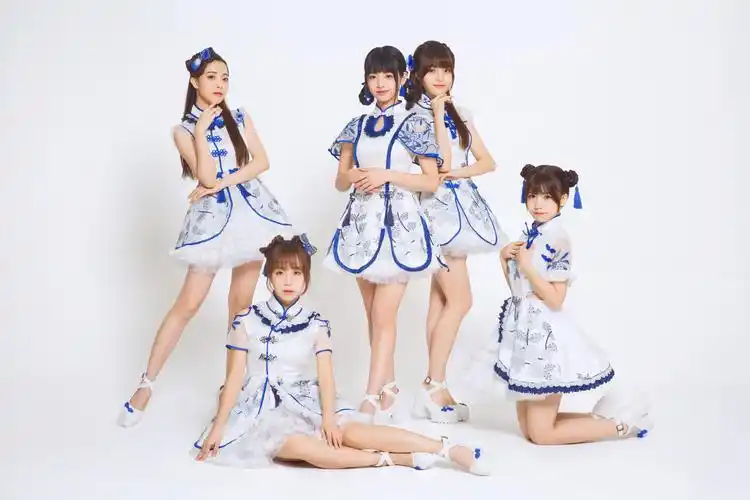 sing女团七夕新单《柒月》写真,演绎中国风江南婉约美sing女团成员