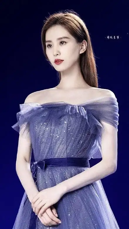 丶东丶西从太叔政转采于2021-01-14 09:33:04刘诗诗美女头像丶东丶西