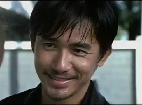 不老男神梁朝伟,终于在脸上露出了岁月的痕迹