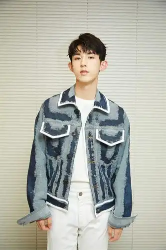 演员郭俊辰成公益推广大使公益路上他并不是新生