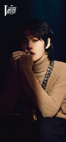 肖宇梁2021杂志图,极富表现力,每张都好绝