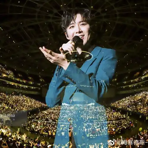 摩登兄弟成长风暴演唱会照片刘宇宁