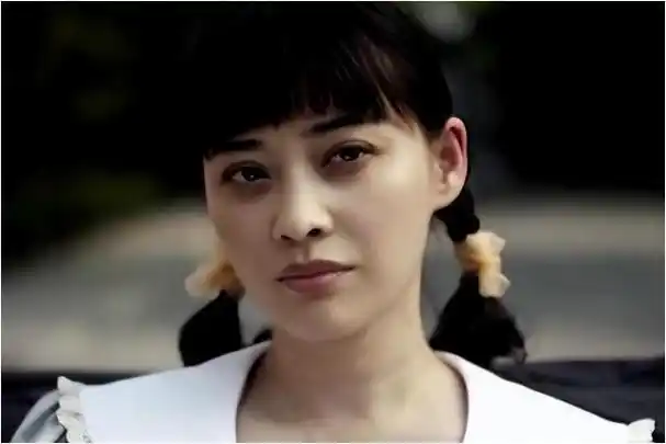 梅婷:婚后6年,花费400万养出一位"白眼狼",二婚嫁大11岁丈夫