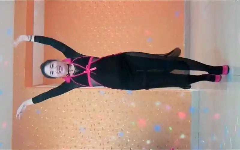 新泰金金广场舞 (25)