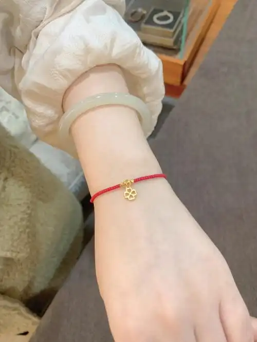 把幸运带在手上超美的四叶草红琉璃手链