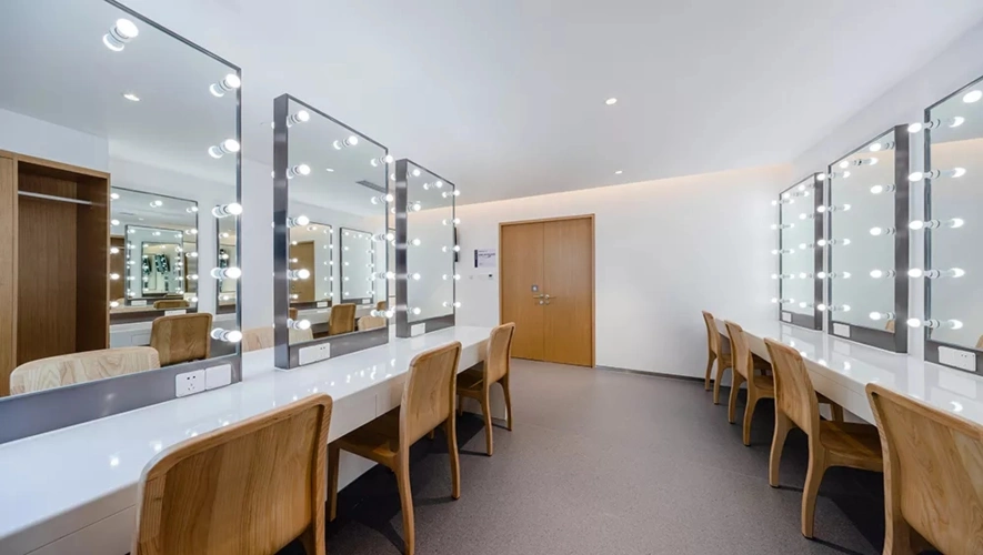 化妆间嘉宾休息室技术图纸总平面图地下室平面图车库舞台层平面图观众