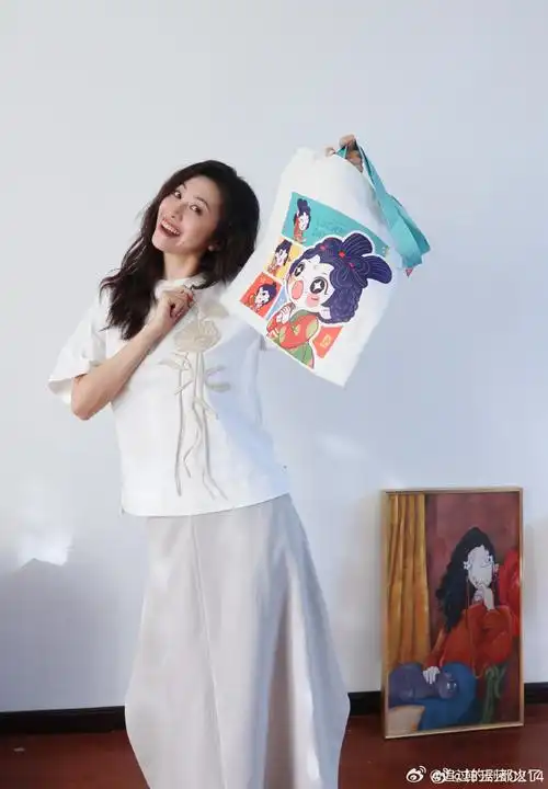 韩云云冲浪网速仅限粉丝留言##韩云云就是春锦荣本人