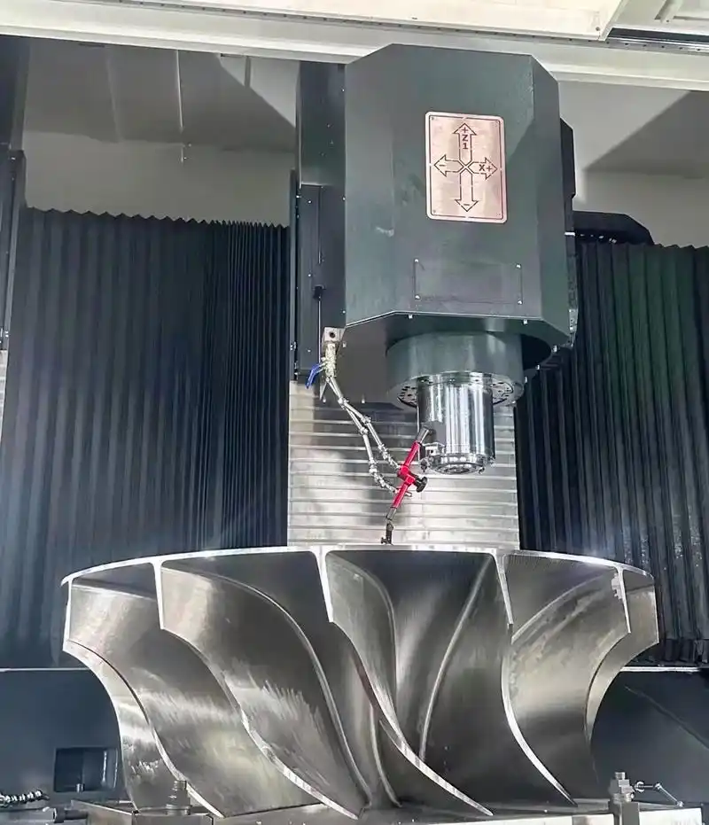 大型离心压缩机.1.5米叶轮和2米的长轴采用磨削加工端齿工艺 - 抖音