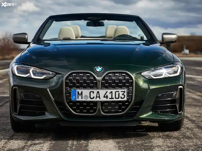 【2021款宝马4系敞篷m440i convertible_整体外观_26/276张图片】