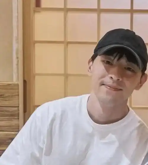 邓伦被封杀一年后,容貌大变认不出,开直播向粉丝袒露心声_网友_生活