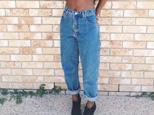日本街拍浅蓝色巨显瘦妈咪mom jeans复古水洗高腰小脚锥形牛仔裤