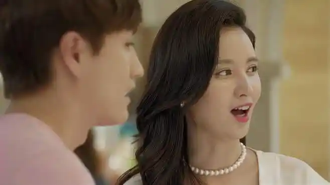 小丈夫:这段好真实,小山偷看弟弟女友,像极了八卦的自己!