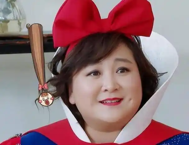 贾玲为新戏《热辣滚烫》减肥?迅速减肥100斤,网友直呼不可信?