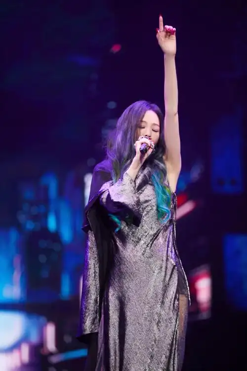 张靓颖光2023巡回演唱会##张靓颖演唱会