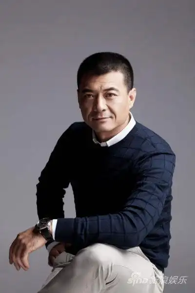 王新军个人图片