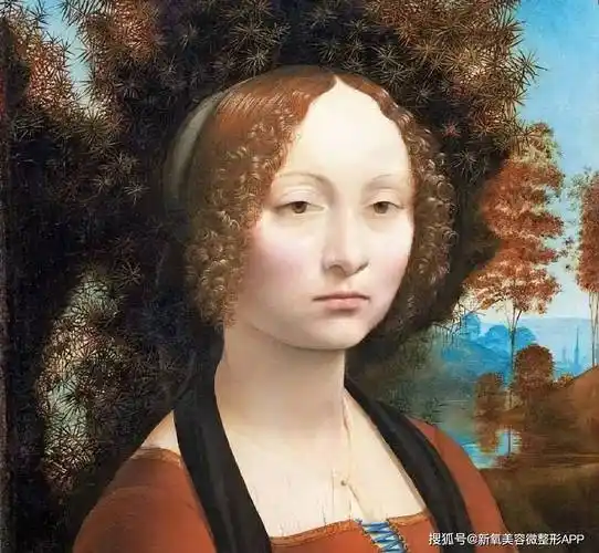 接连被泼硫酸和颜料,她应该是圈内最惨的女顶流了___