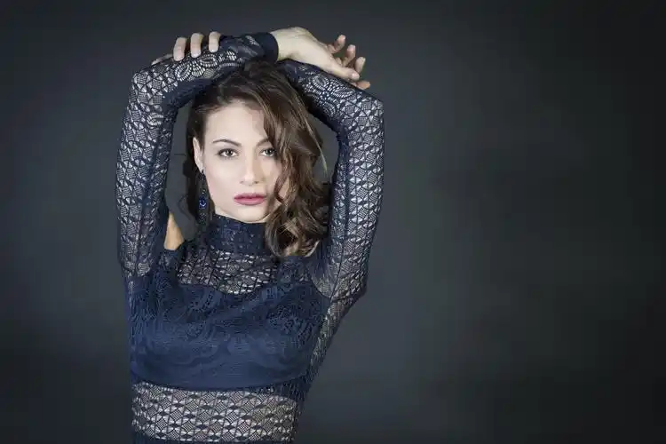 人物武装起来美女模特armsupwomenmodel壁纸图片