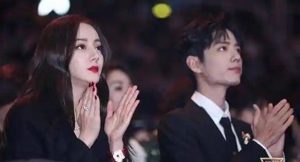 "微博之夜"热搜统计榜:王一博次数最多,沈腾三次,雷佳音两次_刘亦菲