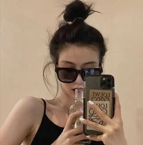 有品位的女人微信头像 高层次女人微信头像 - 时代开运网