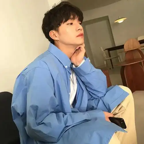 ins风真人质感阳光帅气男生头像图片