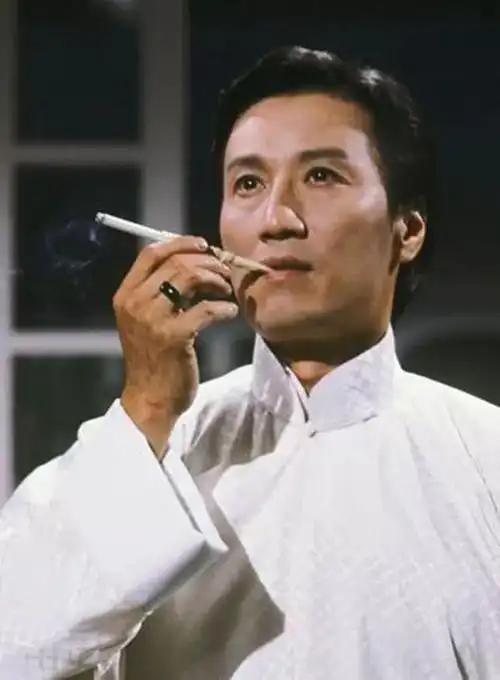 谢贤(第40届香港电影金像奖最佳男主角)_石塘网