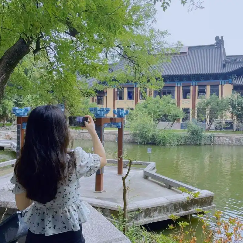 南京师范大学随园校区  被誉为"东方最美丽的校园"——南京师范大学