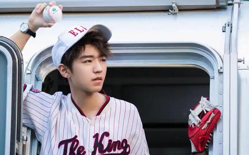 tfboys王俊凯最新写真图片壁纸