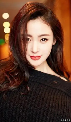 张天爱在复盘会上主动回应"金主"传闻,听到她说出的真相,暴露女明星